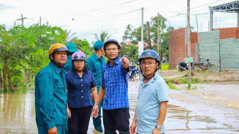XÃ IA HIAO KHẨN TRƯƠNG ỨNG PHÓ NGẬP NƯỚC, BẢO ĐẢM AN TOÀN CHO NHÂN DÂN