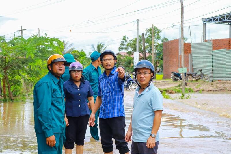 XÃ IA HIAO KHẨN TRƯƠNG ỨNG PHÓ NGẬP NƯỚC, BẢO ĐẢM AN TOÀN CHO NHÂN DÂN